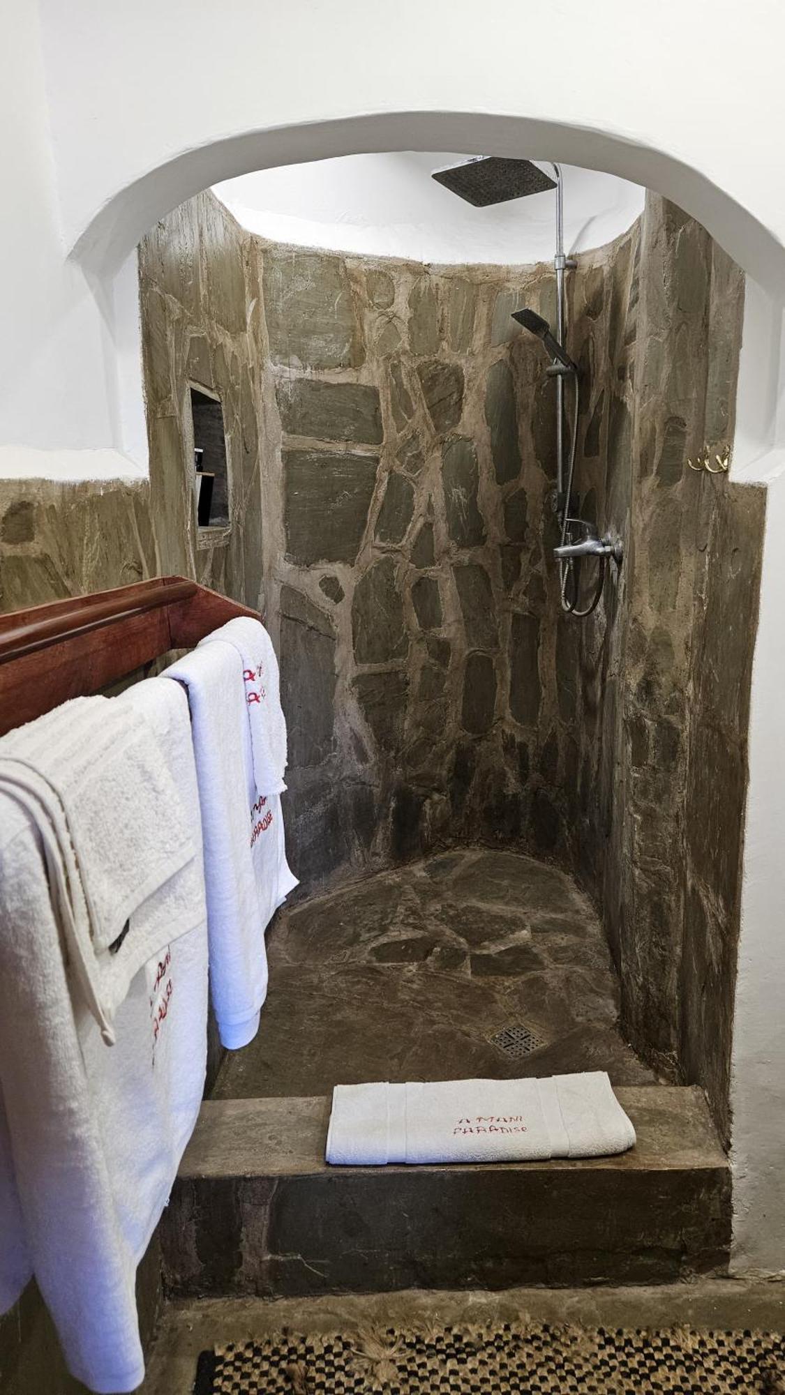 Amani Paradise - Luxury Villas Diani Beach Eksteriør billede