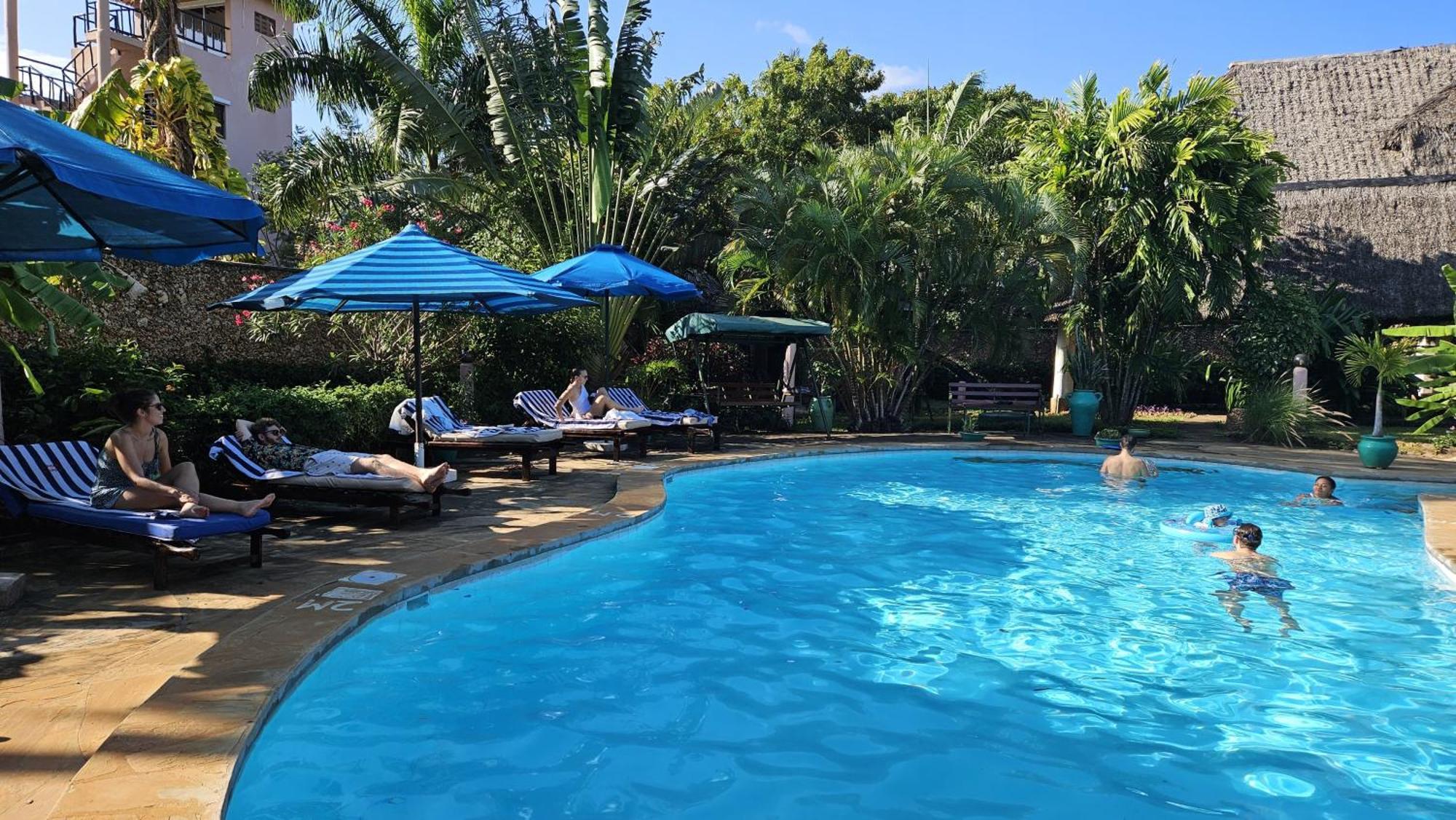Amani Paradise - Luxury Villas Diani Beach Eksteriør billede