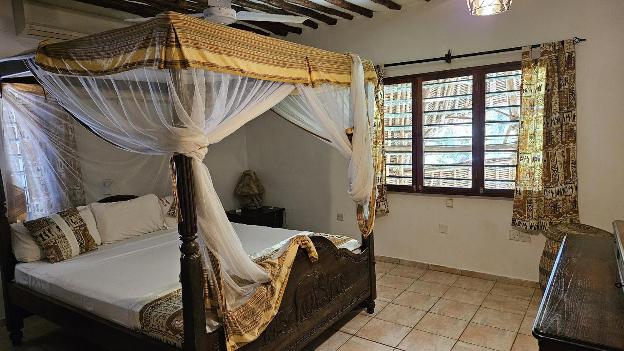Amani Paradise - Luxury Villas Diani Beach Eksteriør billede